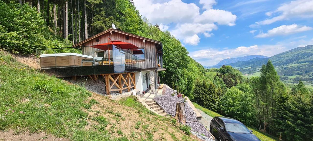 Ruhige Bergvilla In Alleinlage Am Mondsee Mit Seeblick Bergblick Und Whirlpool Innerschwand Eksteriør bilde